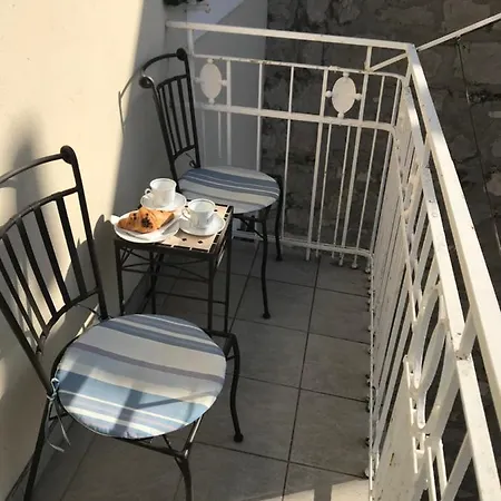 Apartman Old Town With Private Indoor Garage Parking