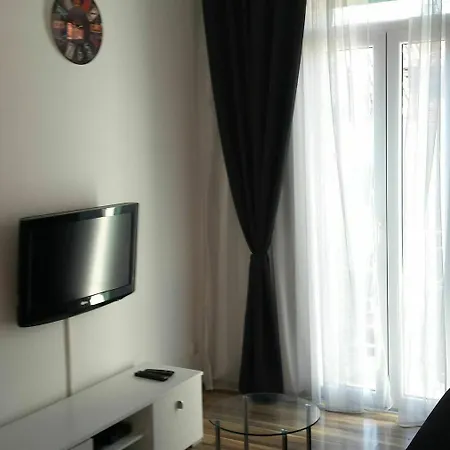 Old Town With Private Indoor Garage Parking Appartement Split