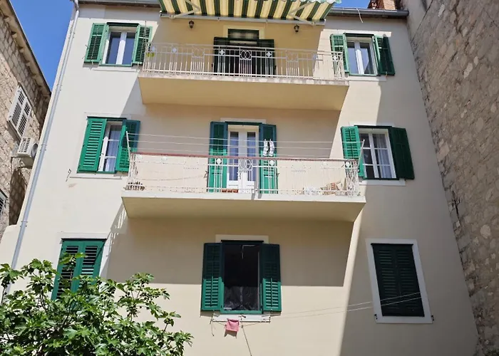 아파트 Old Town With Private Indoor Garage Parking