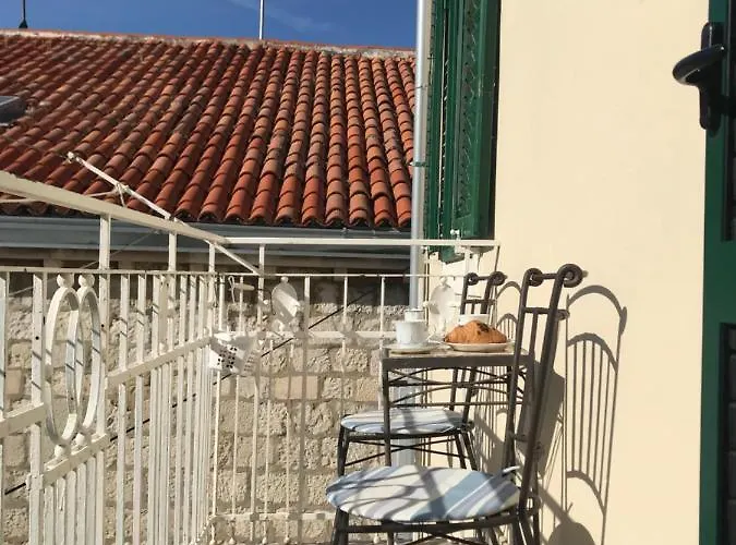 아파트 Old Town With Private Indoor Garage Parking *